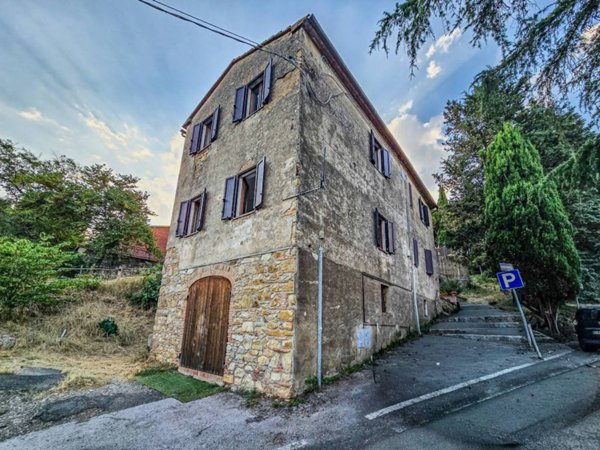 casa indipendente in vendita a Gavorrano in zona Giuncarico