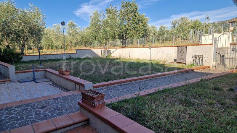 casa indipendente in vendita a Gavorrano in zona Bagno di Gavorrano