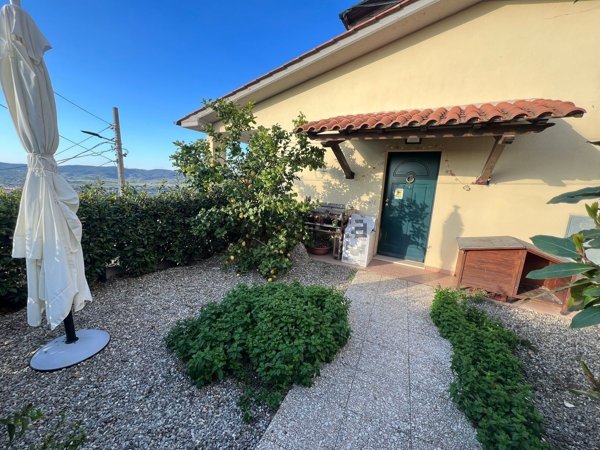 appartamento in vendita a Gavorrano in zona Filare