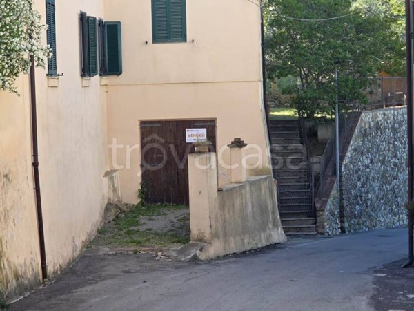 ufficio in vendita a Gavorrano in zona Giuncarico