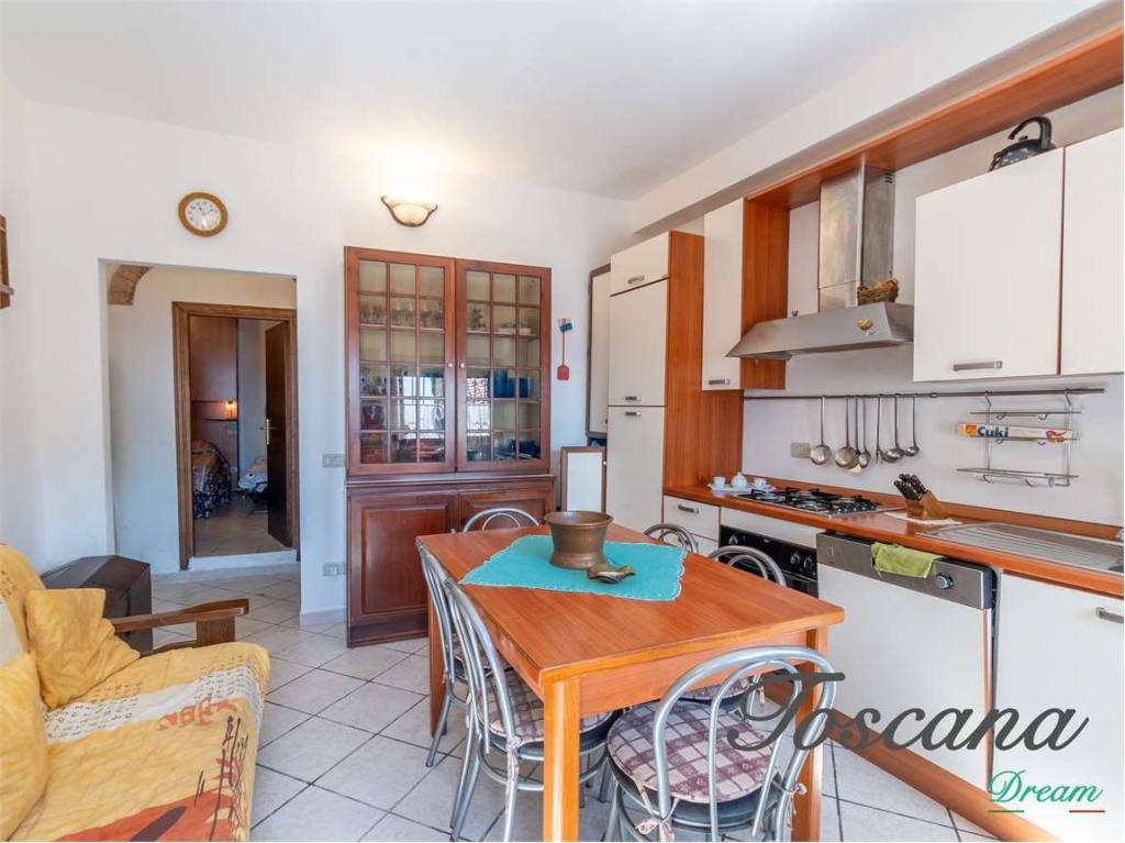 appartamento in vendita a Gavorrano in zona Giuncarico