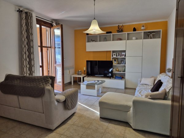 casa indipendente in vendita a Gavorrano