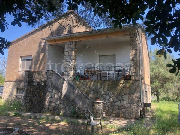 casa indipendente in vendita a Gavorrano