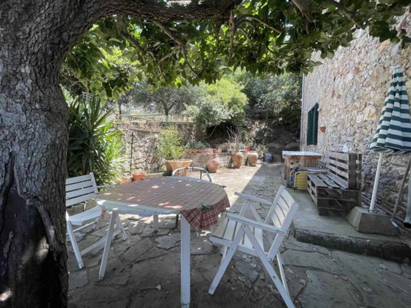 casa indipendente in vendita a Gavorrano