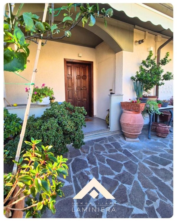 casa indipendente in vendita a Gavorrano