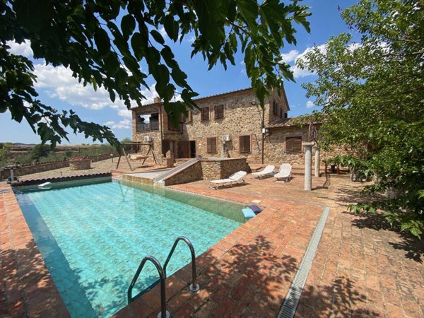 casa indipendente in vendita a Gavorrano