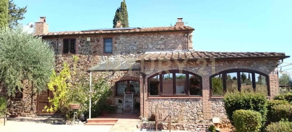 casa indipendente in vendita a Gavorrano