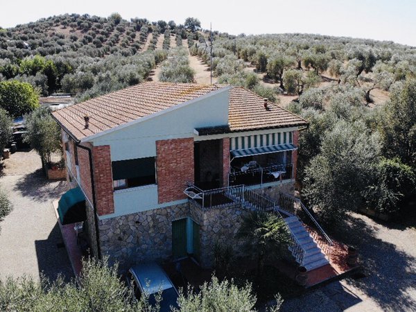 casa indipendente in vendita a Grosseto