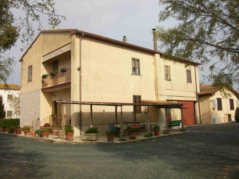 casa indipendente in vendita a Grosseto