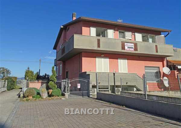 appartamento in vendita a Grosseto in zona Marina di Grosseto