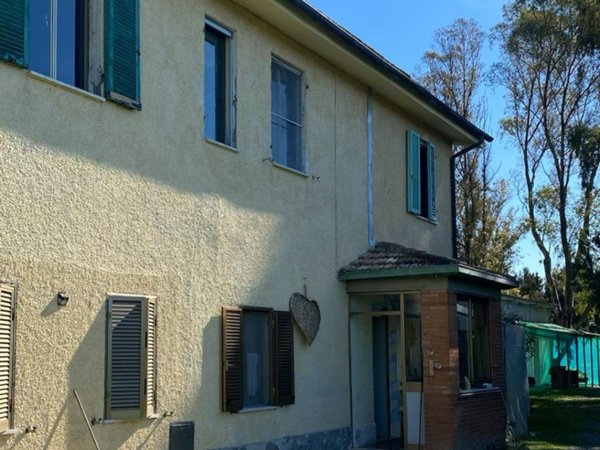 casa indipendente in vendita a Grosseto in zona Principina a Mare