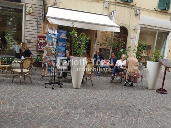 negozio in vendita a Grosseto in zona Centro Città