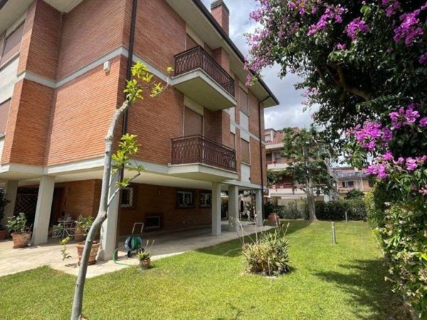 casa indipendente in vendita a Grosseto