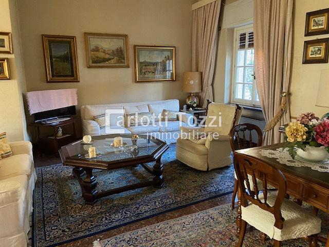 negozio in vendita a Grosseto in zona Centro Città