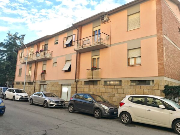 locale di sgombero in vendita a Grosseto