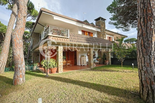 casa indipendente in vendita a Grosseto in zona Principina a Mare