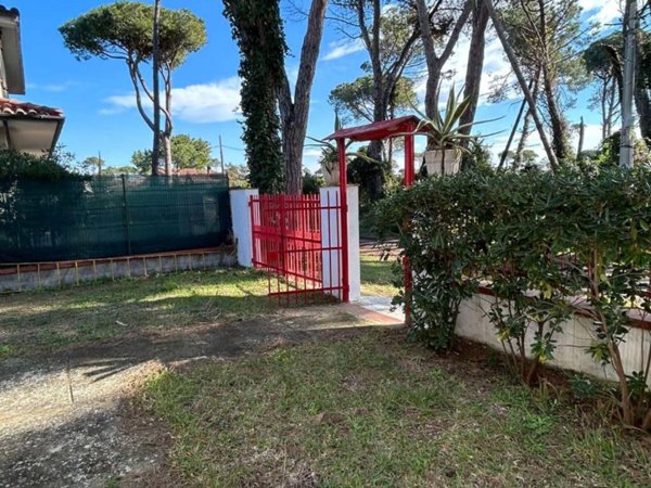 appartamento in vendita a Grosseto in zona Marina di Grosseto