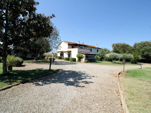 casa indipendente in vendita a Grosseto in zona Braccagni