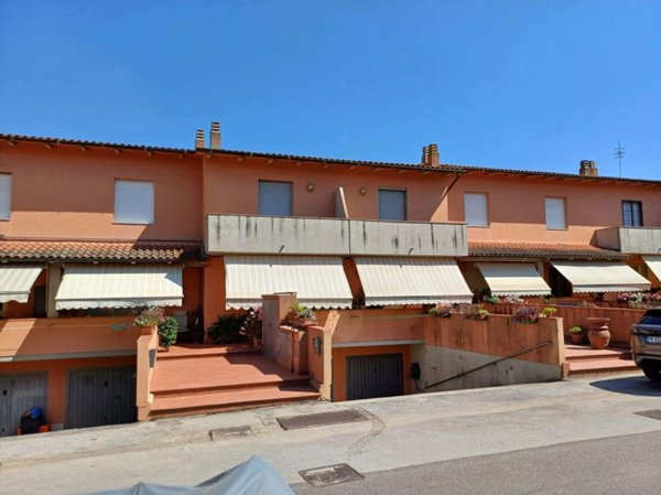 casa indipendente in vendita a Grosseto in zona Batignano