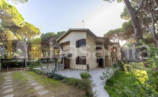 casa indipendente in vendita a Grosseto in zona Principina a Mare