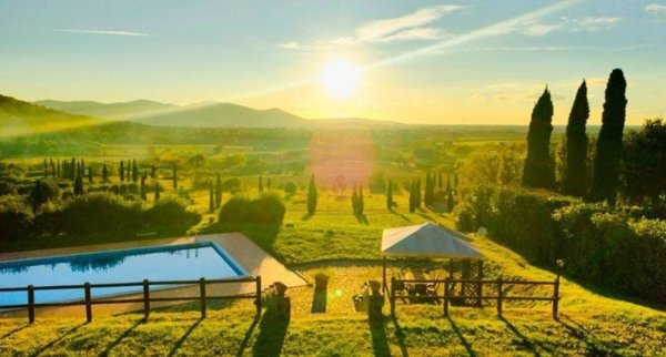 casa indipendente in vendita a Grosseto in zona Alberese