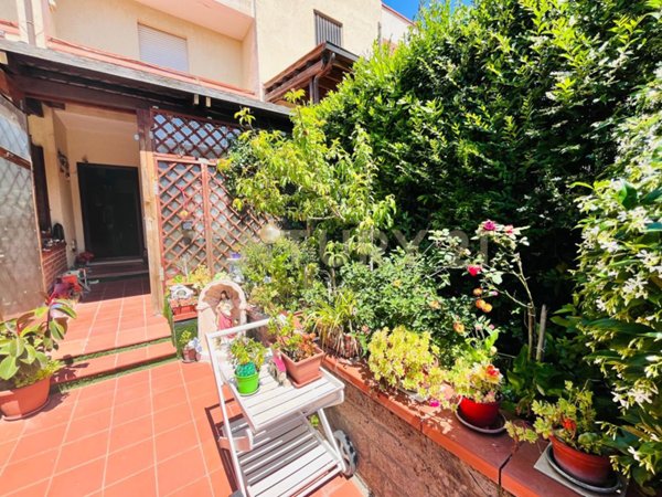 casa indipendente in vendita a Grosseto in zona Istia d'Ombrone-Le Stiacciole
