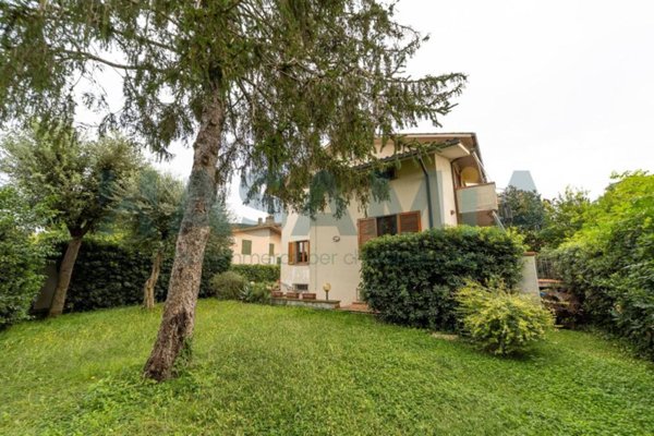 casa indipendente in vendita a Grosseto in zona Braccagni