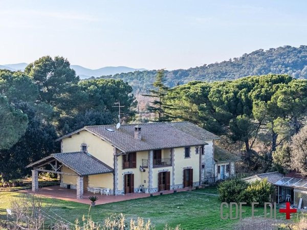 casa indipendente in vendita a Grosseto in zona Stazione