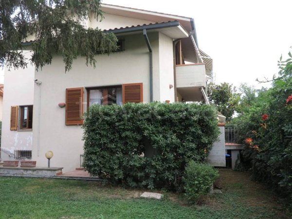 casa indipendente in vendita a Grosseto in zona Braccagni