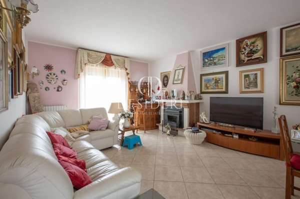 casa indipendente in vendita a Grosseto in zona Stadio