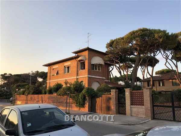 appartamento in vendita a Grosseto in zona Marina di Grosseto