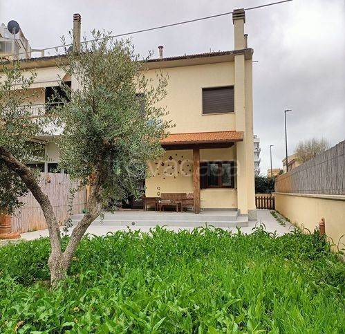 casa indipendente in vendita a Grosseto