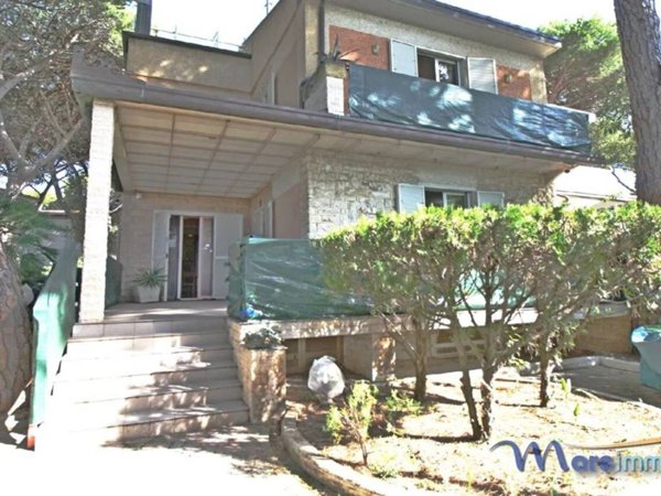 casa indipendente in vendita a Grosseto in zona Marina di Grosseto