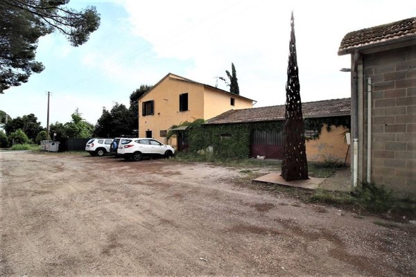 appartamento in vendita a Grosseto in zona Roselle