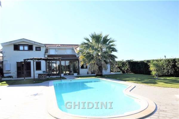 casa indipendente in vendita a Grosseto in zona Marina di Grosseto