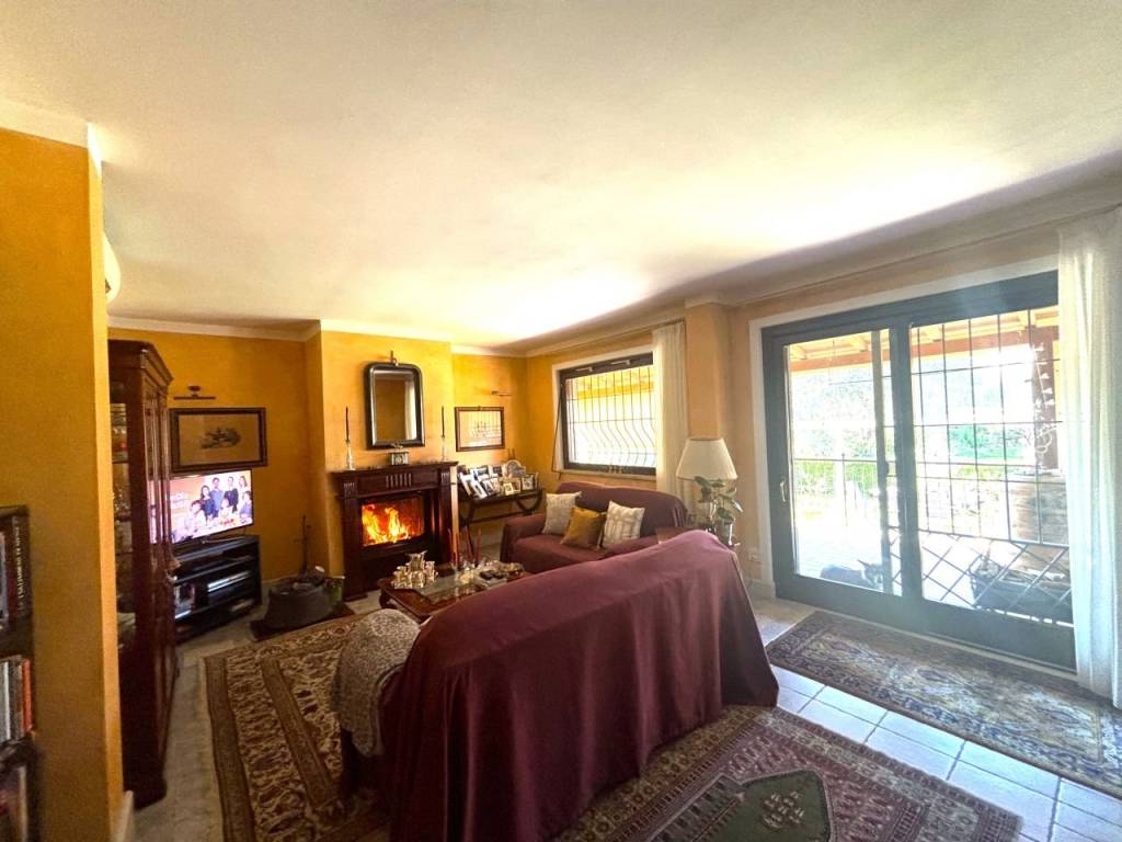 casa indipendente in vendita a Grosseto in zona Santa Maria di Rispescia