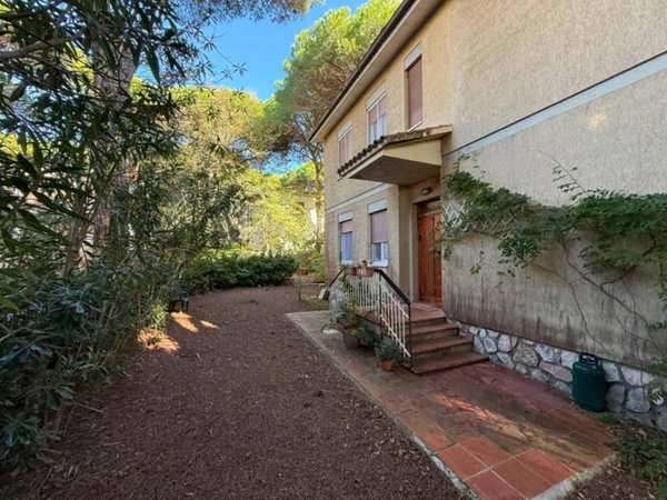 appartamento in vendita a Grosseto in zona Marina di Grosseto