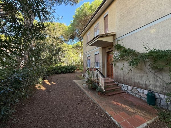 appartamento in vendita a Grosseto in zona Marina di Grosseto