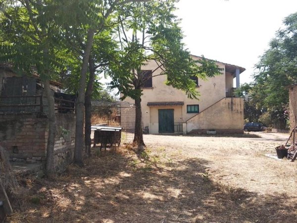 azienda agricola in vendita a Grosseto in zona Istia d'Ombrone-Le Stiacciole