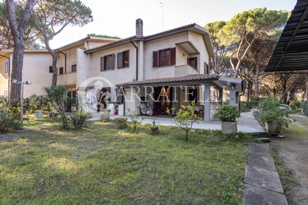 casa indipendente in vendita a Grosseto in zona Principina a Mare