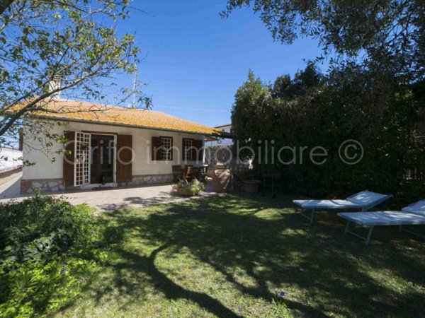casa indipendente in vendita a Grosseto in zona Marina di Grosseto