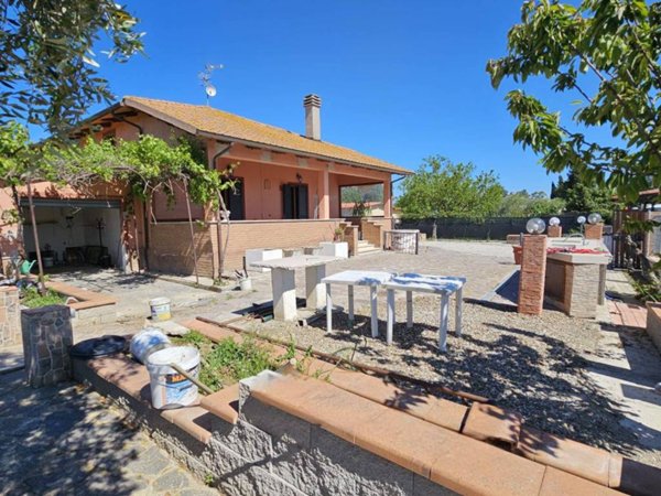 casa indipendente in vendita a Grosseto in zona Marina di Grosseto