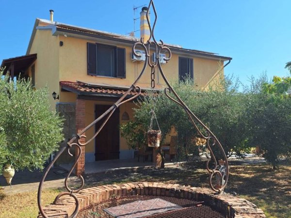 casa indipendente in vendita a Grosseto in zona Braccagni