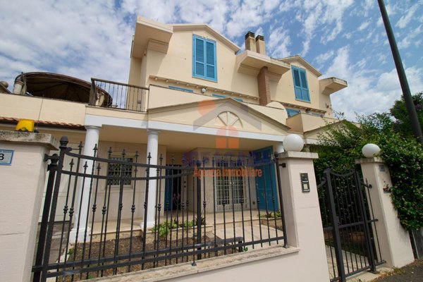 casa indipendente in vendita a Grosseto
