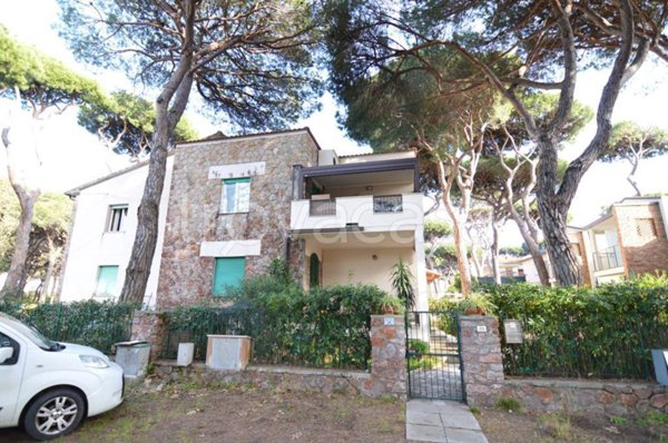 appartamento in vendita a Grosseto in zona Marina di Grosseto