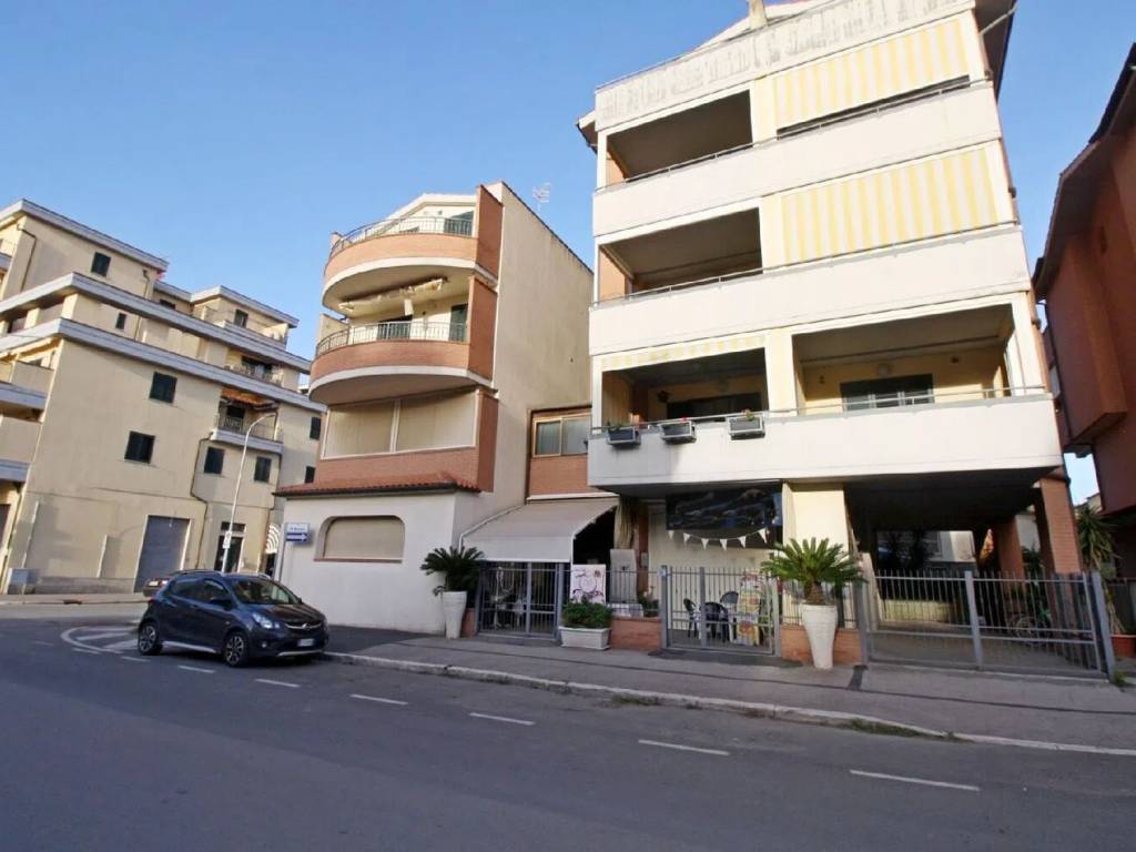 negozio in vendita a Grosseto in zona Centro Città