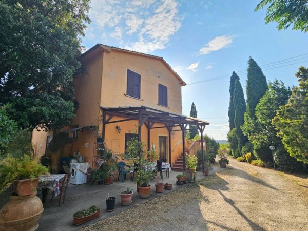 casa indipendente in vendita a Grosseto in zona Stazione