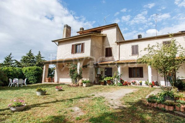 casa indipendente in vendita a Grosseto in zona Alberese