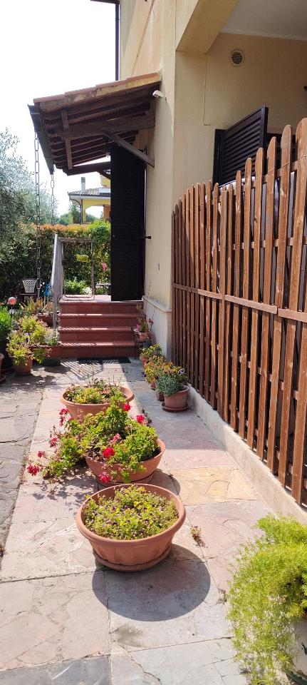 casa indipendente in vendita a Grosseto in zona Roselle
