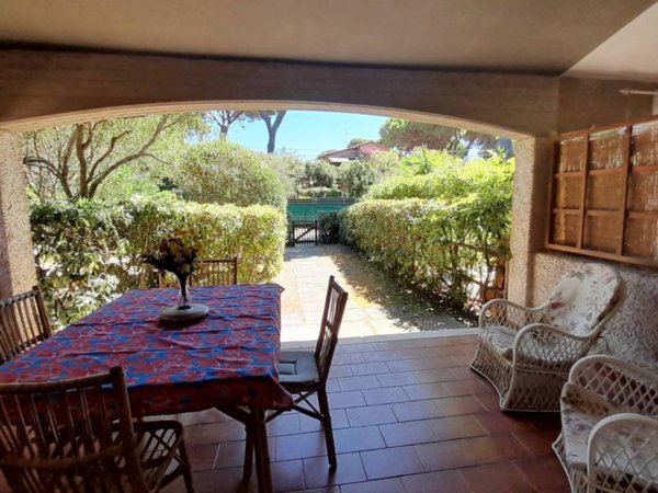 casa indipendente in vendita a Grosseto in zona Principina a Mare